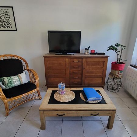 Appartement Avec Terrasse Gaillon Exterior foto