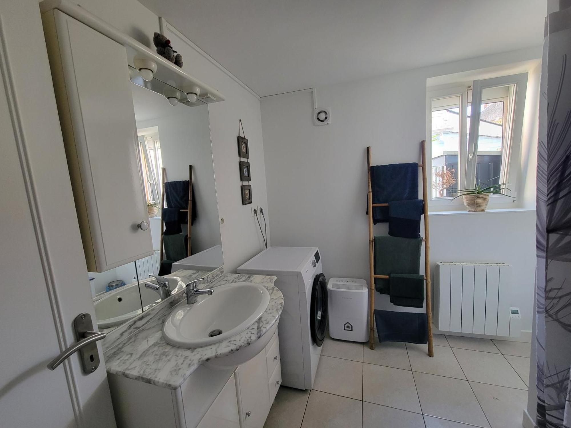 Appartement Avec Terrasse Gaillon Exterior foto